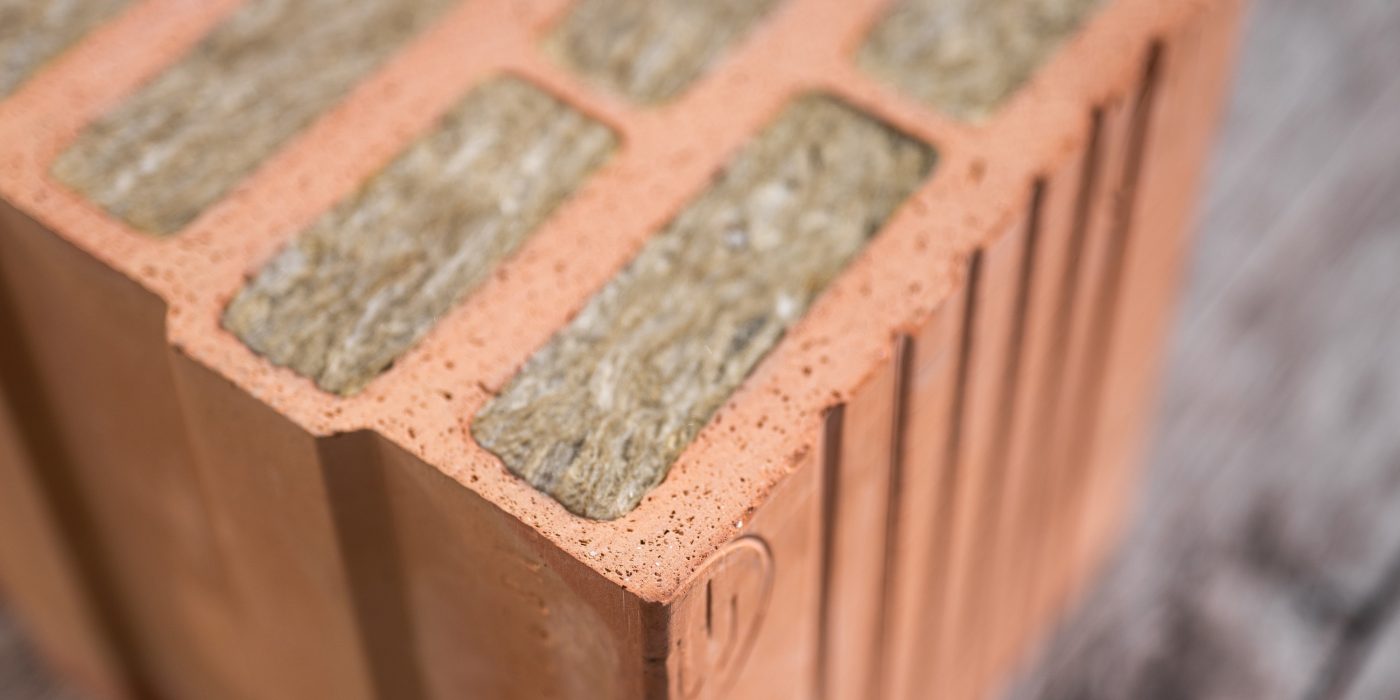 Jednovrstvé zdivo cihla Porotherm T Profi