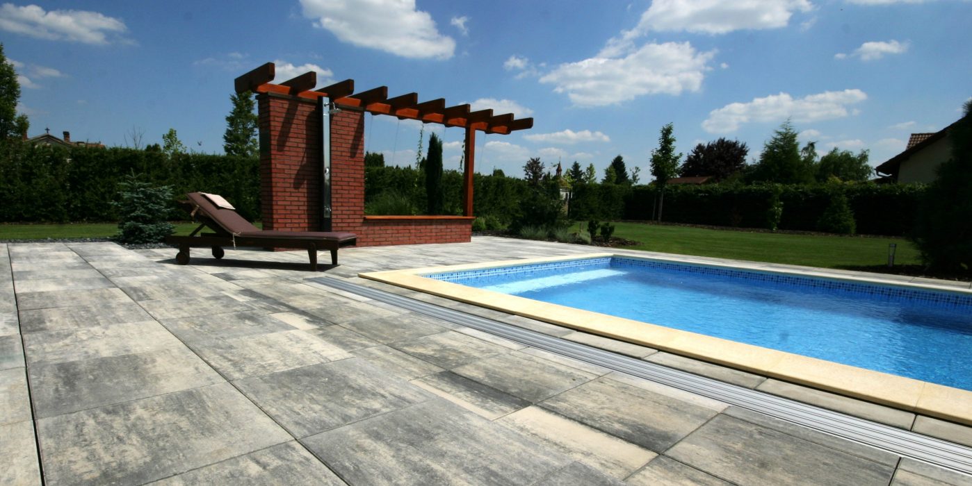 Reference rodinne domy Melnik dlazdice Zahradni dlazdice bilocerna