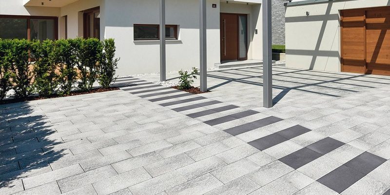 Umriano gránitszürke-fehér térkő HU