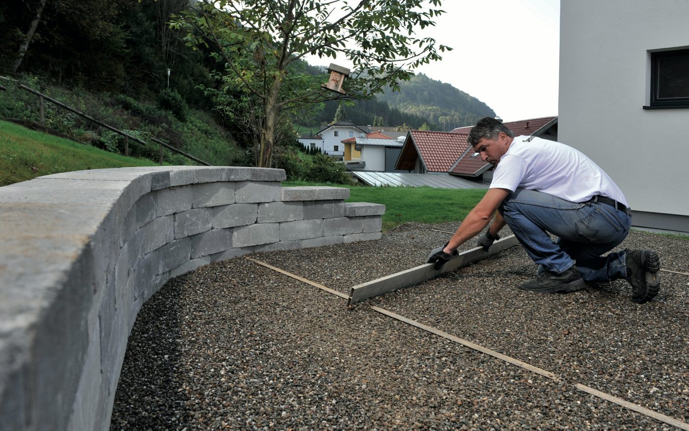 Foto pokládka dlažby návod
