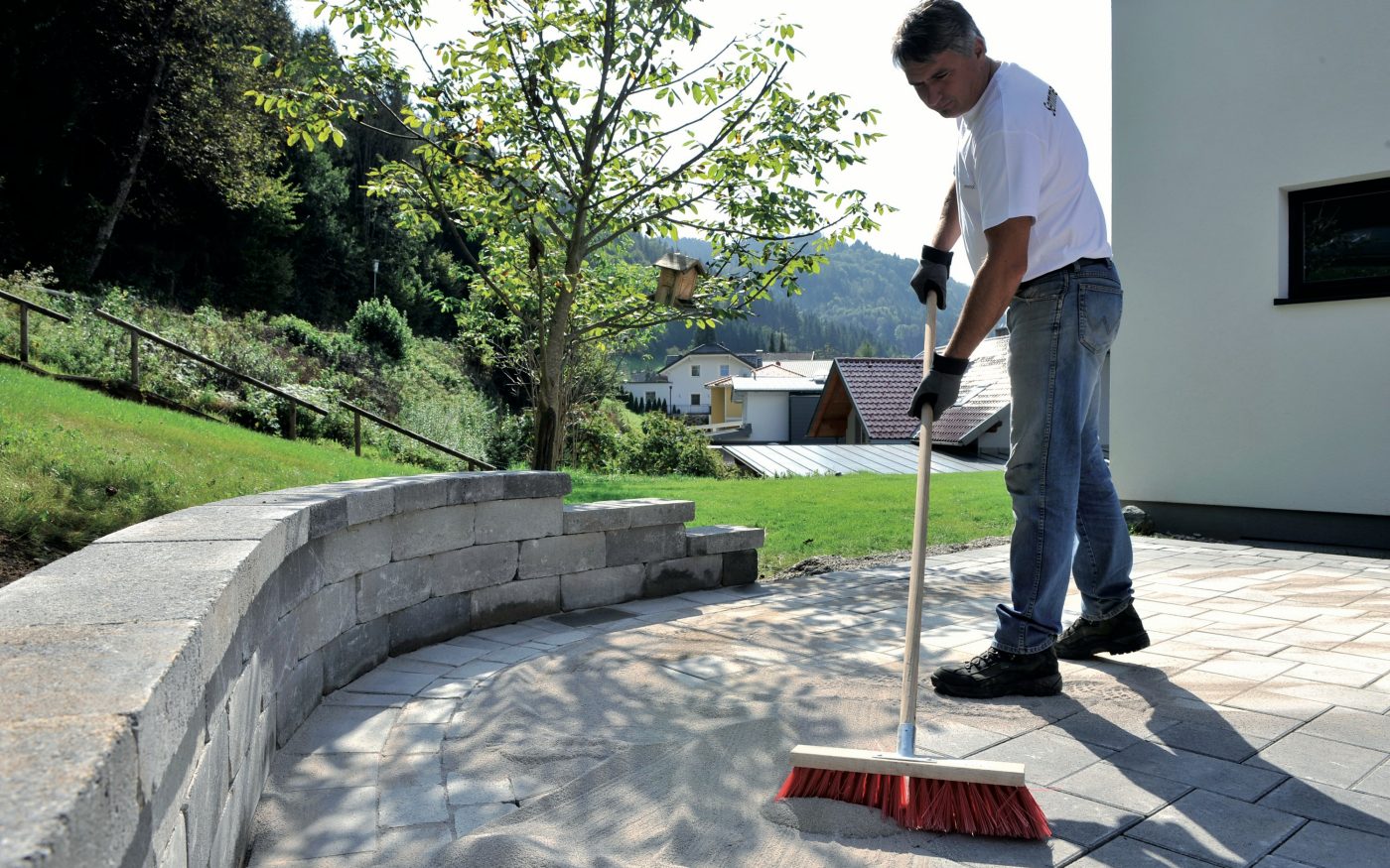 Foto pokládka dlažby návod