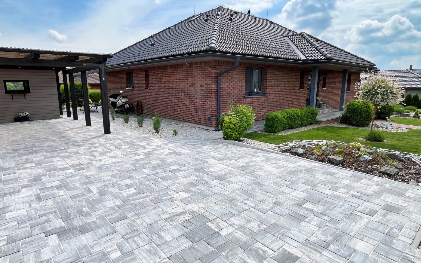 Reference rodinný dům Bílý Újezd 2024 | Semmelrock