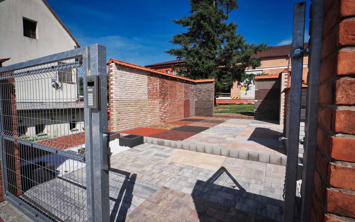 Lícové cihly a obkladové pásky Terca v showroomu Jirčany u Prahy