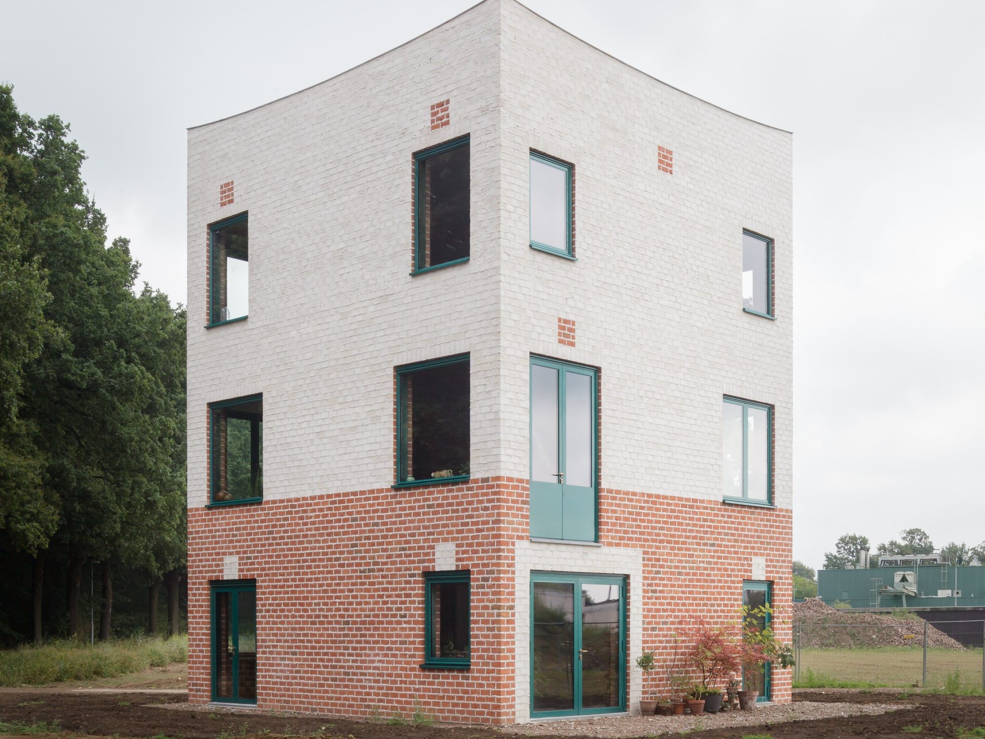 Atlas House, single-family house with facing bricks, Brick Award 2018 Winner Categoy "Feeling at home", Monadnok, Photo: Stijn Bollaert