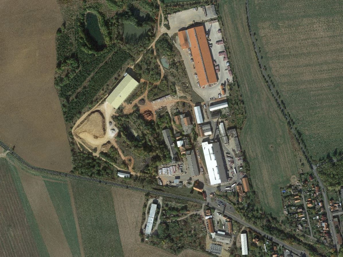 Letecký snímek výrobního závodu Stod, Zdroj: Googlemaps.cz