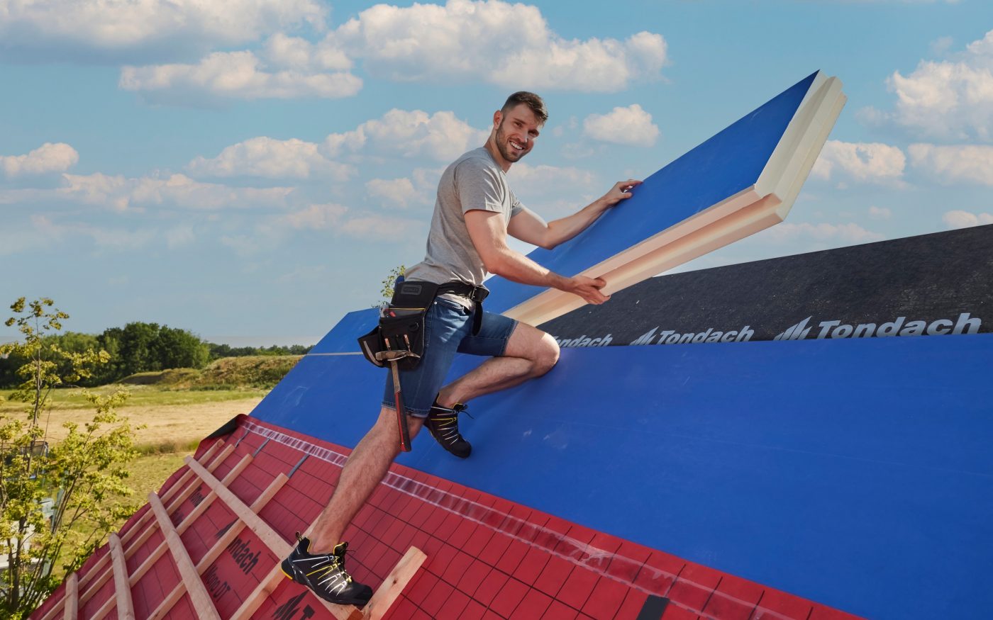 iRoof a pokládka strešní krytiny Tondach