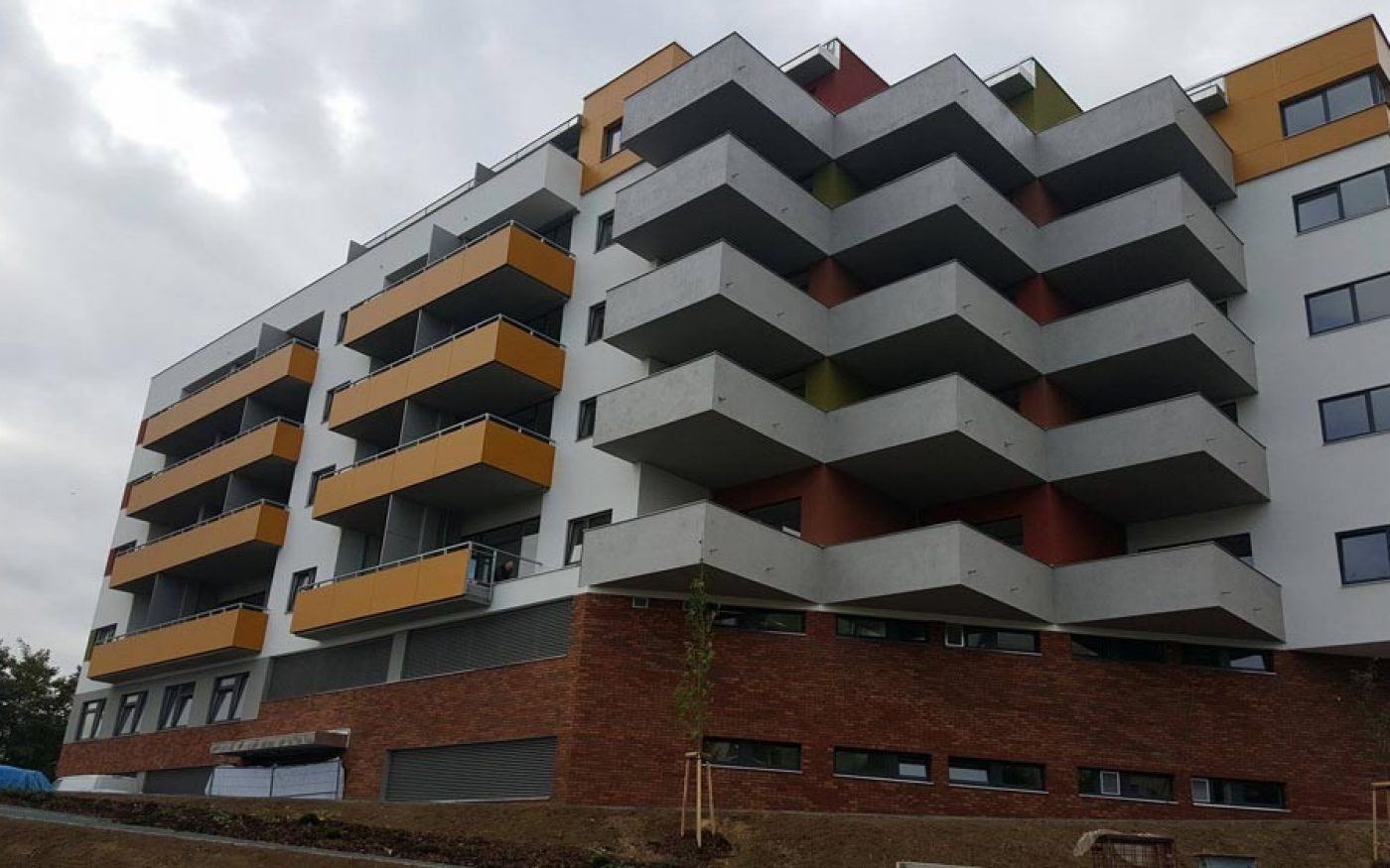 Bytový dům Nový Lískovec Brno 2017  - Porotherm 36,5 Profi - Porotherm 30 Profi - Porotherm 25 AKU SYM - Porotherm 20 AKU SYM - Porotherm 14 Profi on DBM - Porotherm 8 Profi DRYFIX - Porotherm 11,5 AKU