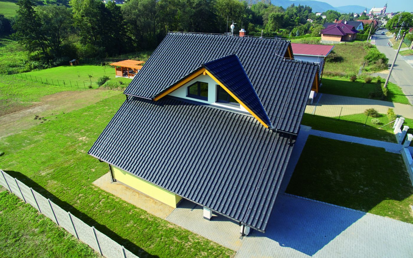 Reference produktů Tondach 2016