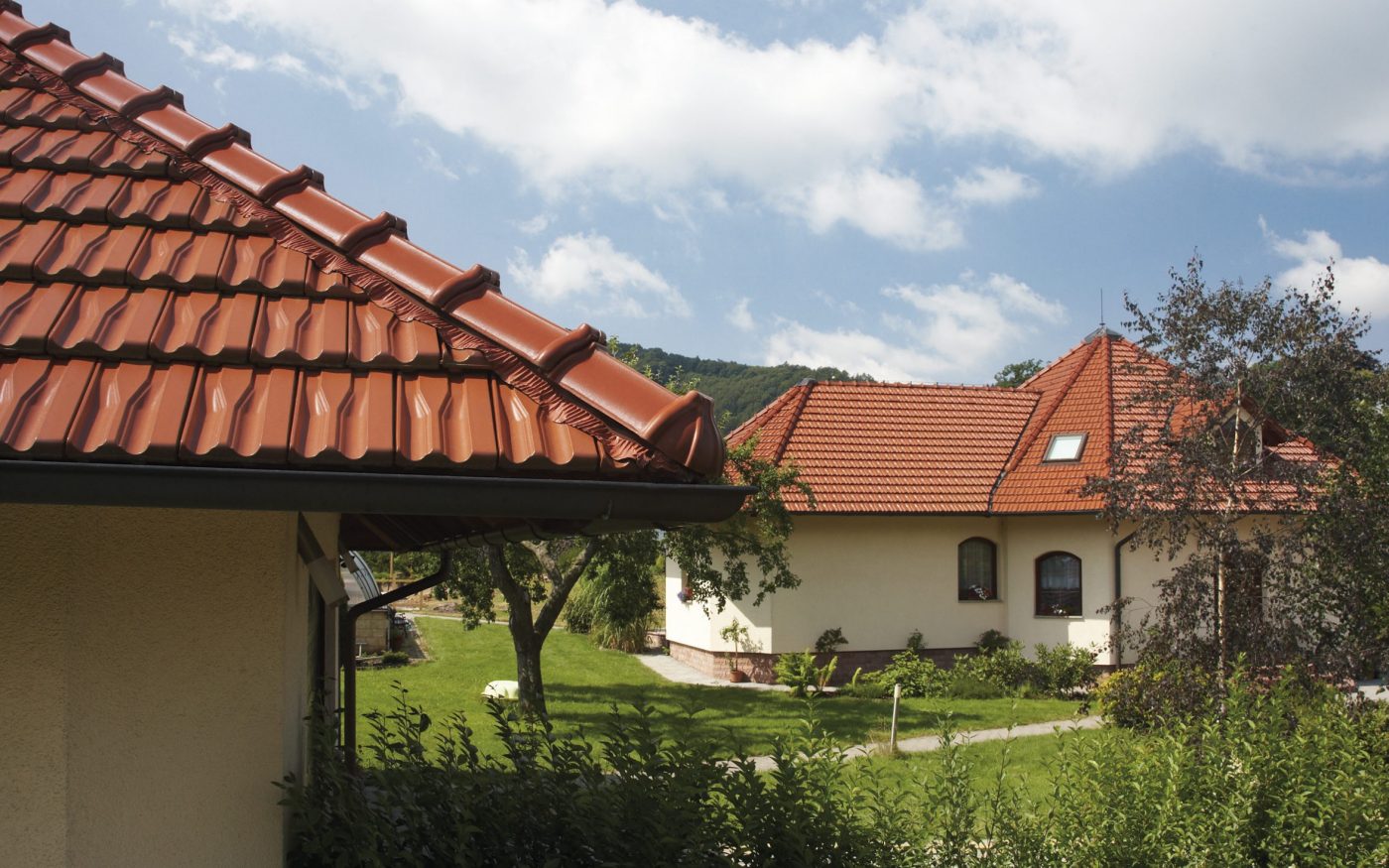 Reference produktů Tondach 2009 Brněnka 14 Engoba červená