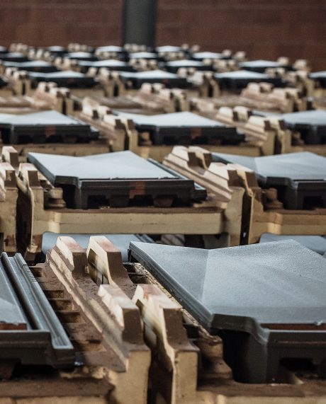 Produktion V11 Tondach Gleinstätten, production roof tiles