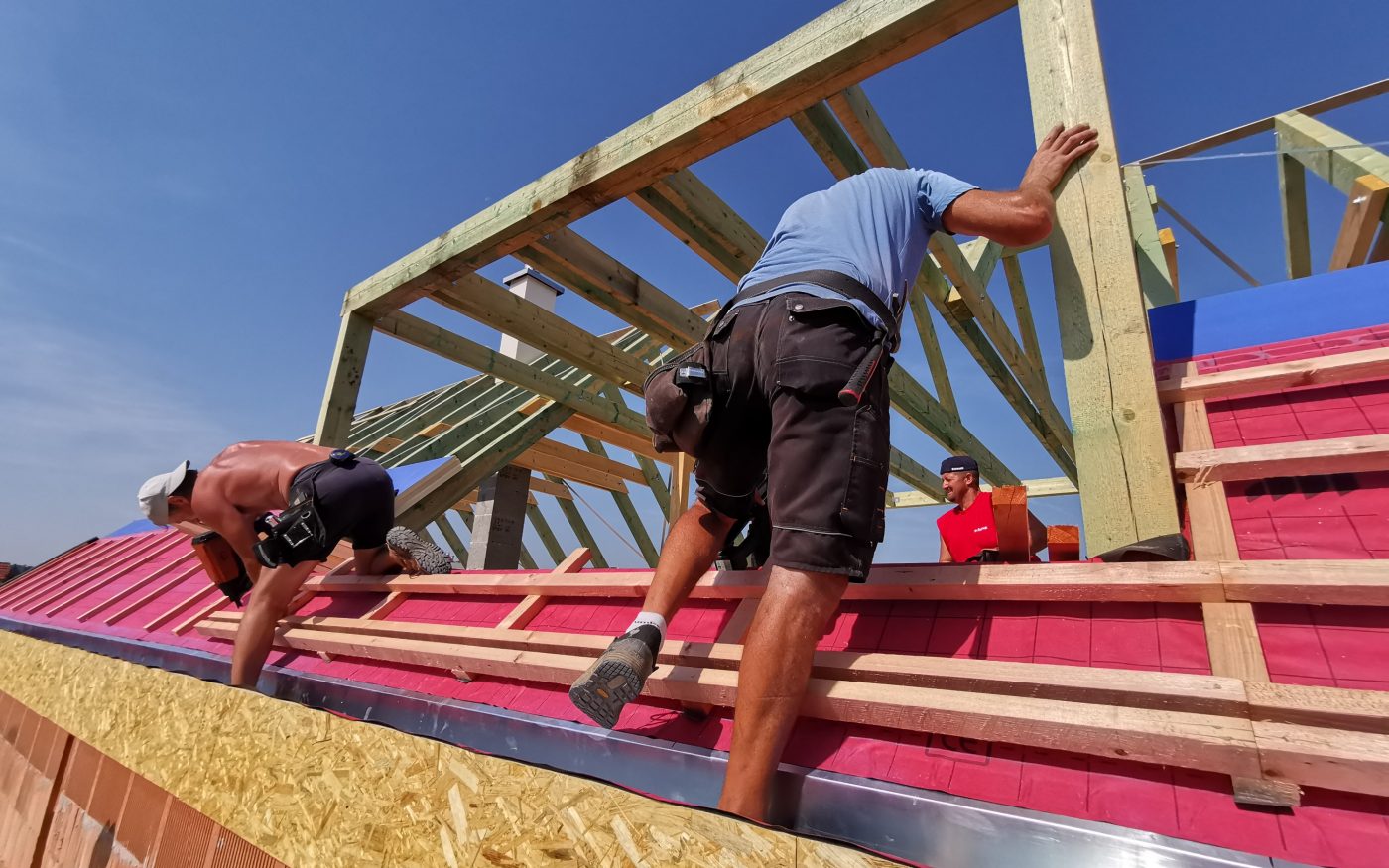 Foto z nadkrokevní izolace a laťování | Vzorový e4 dům | Wienerberger