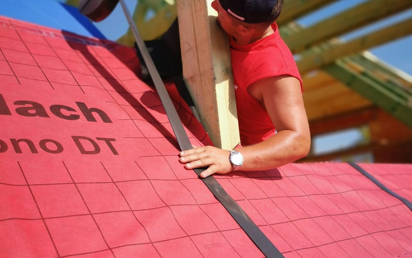 Foto z nadkrokevní izolace a laťování | Vzorový e4 dům | Wienerberger