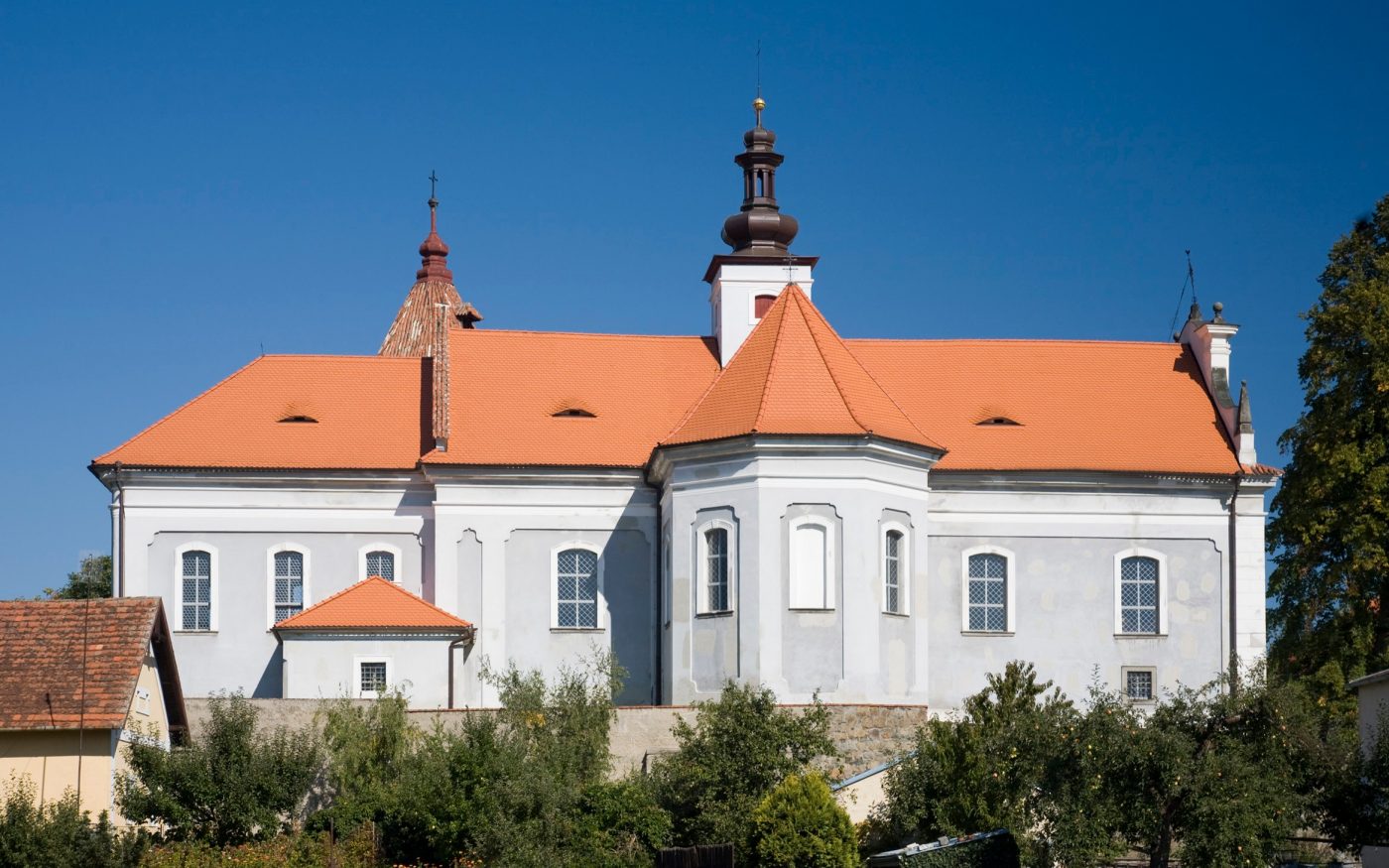 Reference produktů Tondach 2007 Bobrovka režná