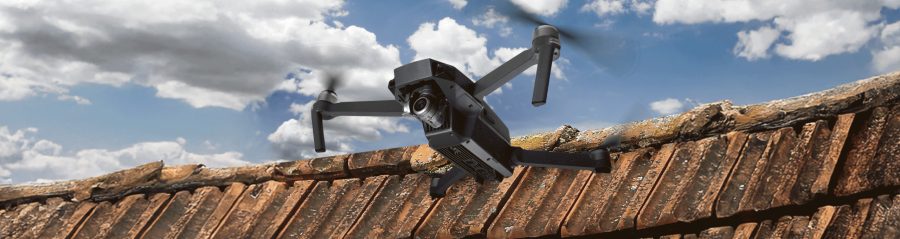 Kontrola střechy před rekonstrukcí