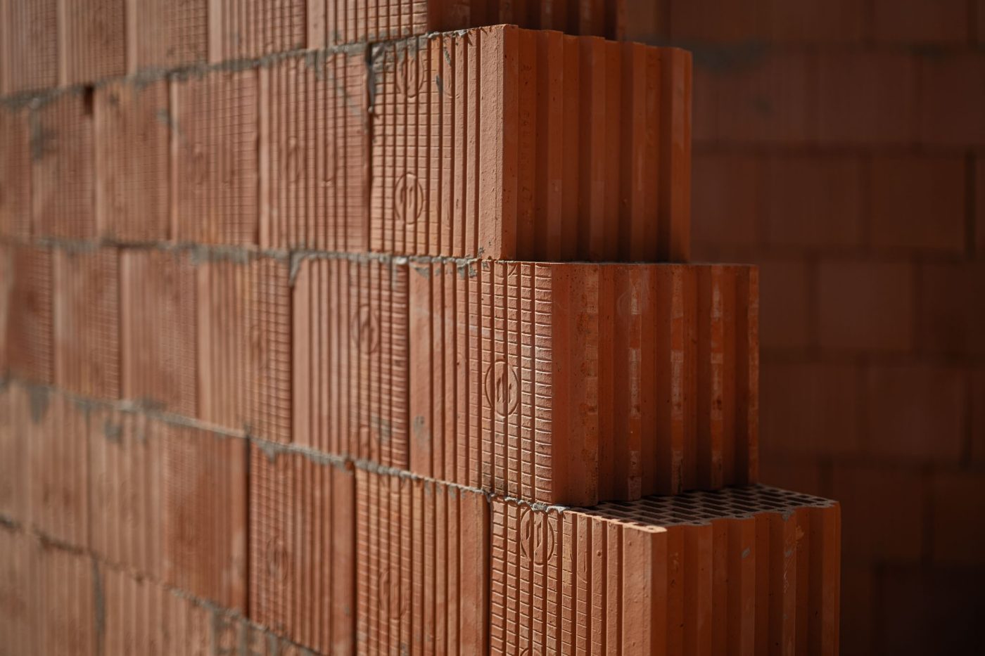 Reference rodinný dům hrubá stavba Praha 2023 | Wienerberger