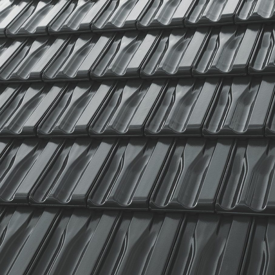 Střešní plocha Tondach Brněnka 14 glazura Amadeus černá