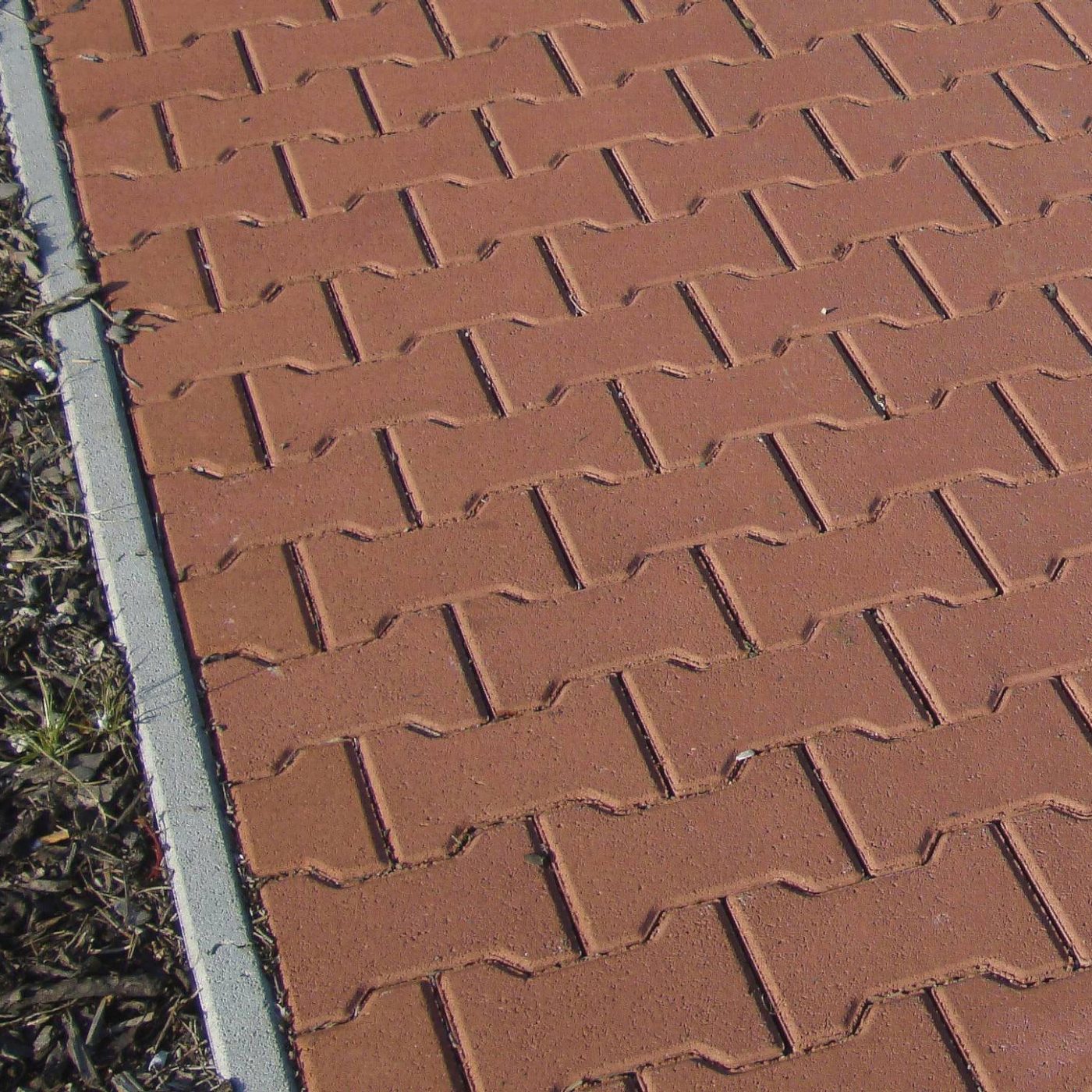 Foto realizace dlažba Íčko červená