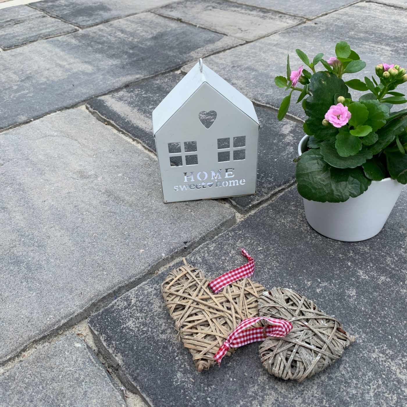 Foto realizace dlažba Suprema kombi lávově šedý mix