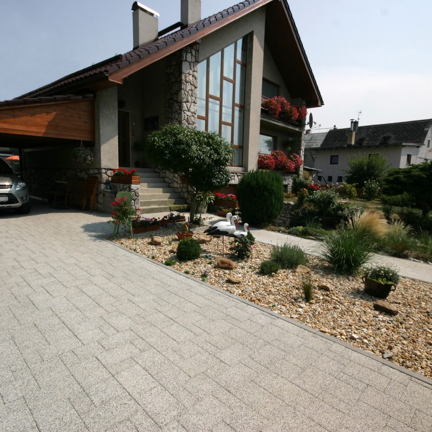 Foto realizace dlažba La linia kombi granit světlá