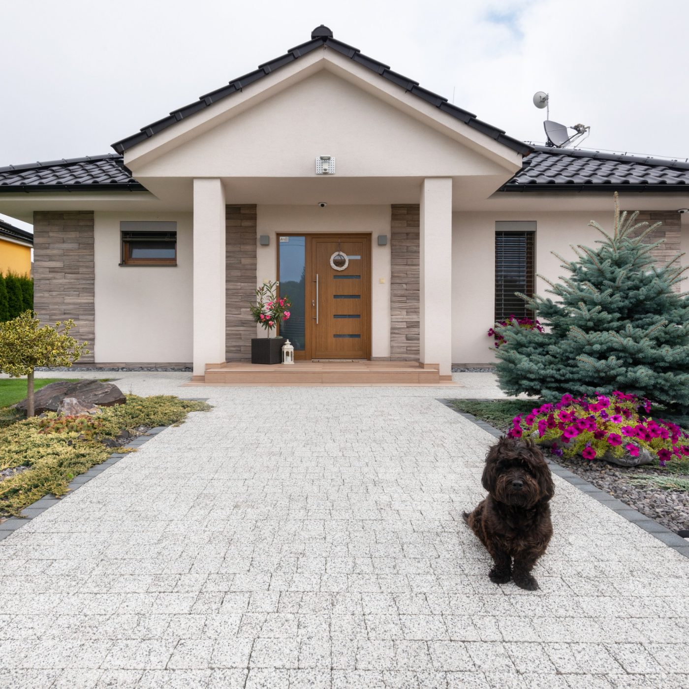 Foto realizace dlažba Naturo granit světlá