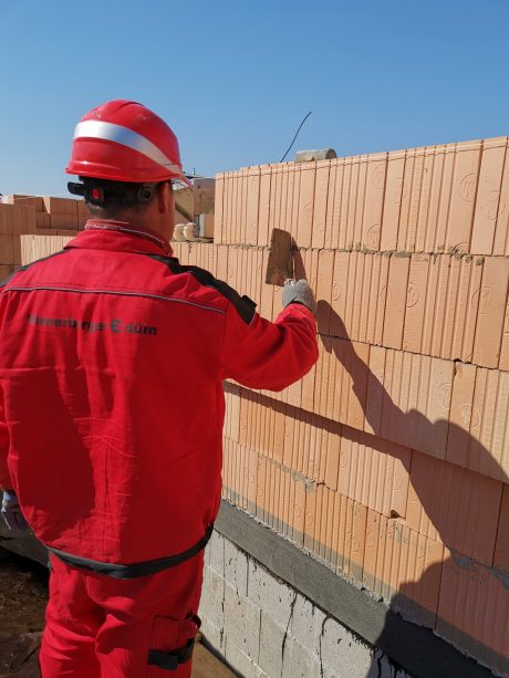 Fotografie ze zdění domu | Vzorový e4 dům | Wienerberger