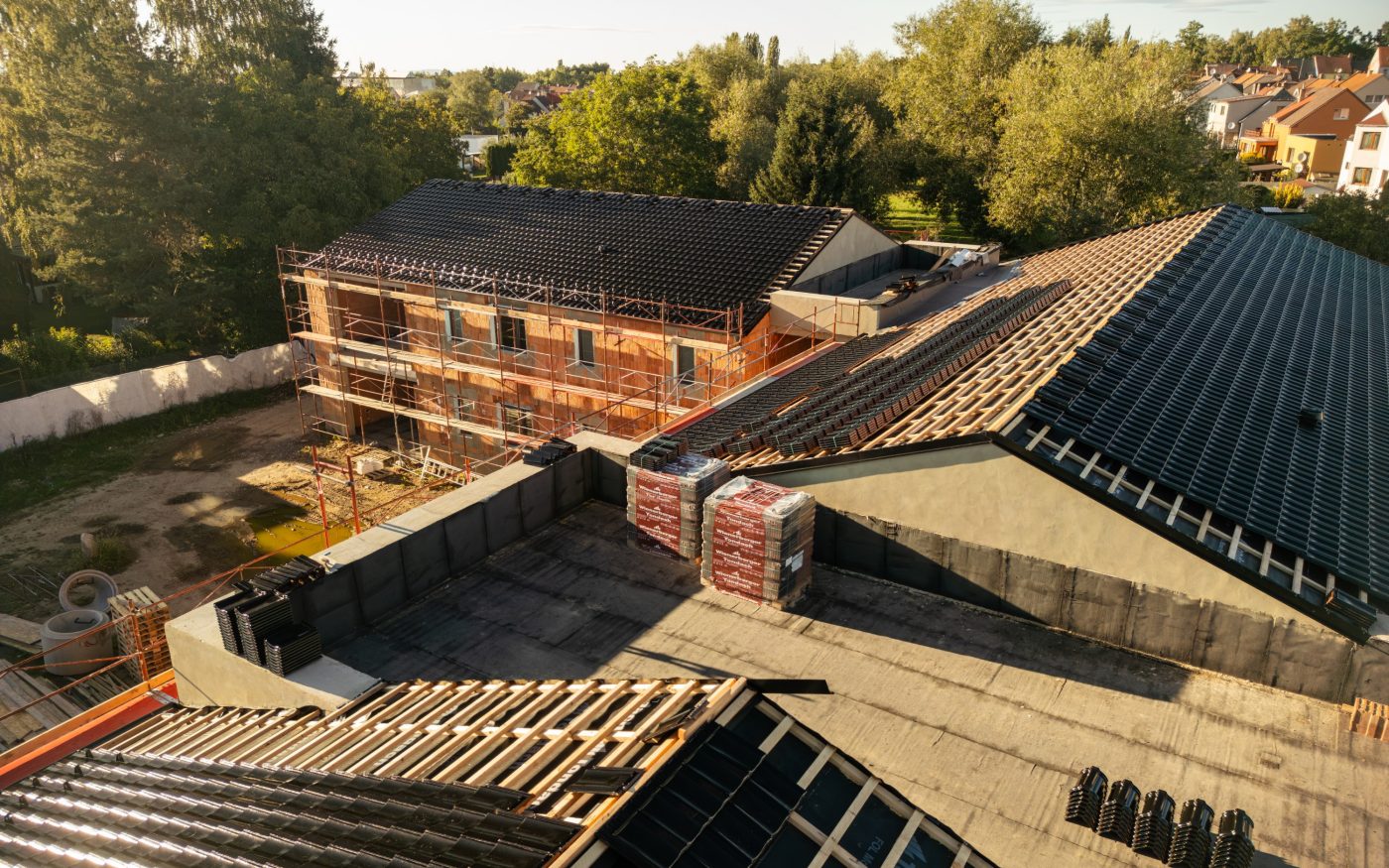 Reference cihly Porotherm 38 T Profi a střešní tašky Tondach Contiton 12 Centrum BAZALKA | wienerberger