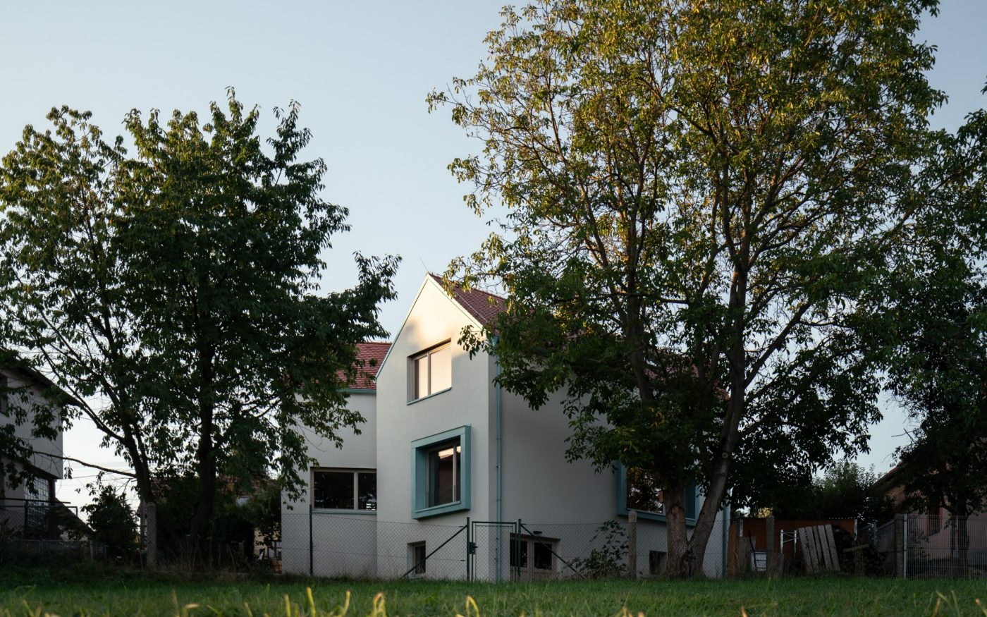 Rozvětvený dům v Klokočné od ateliéru Chrama | wienerberger