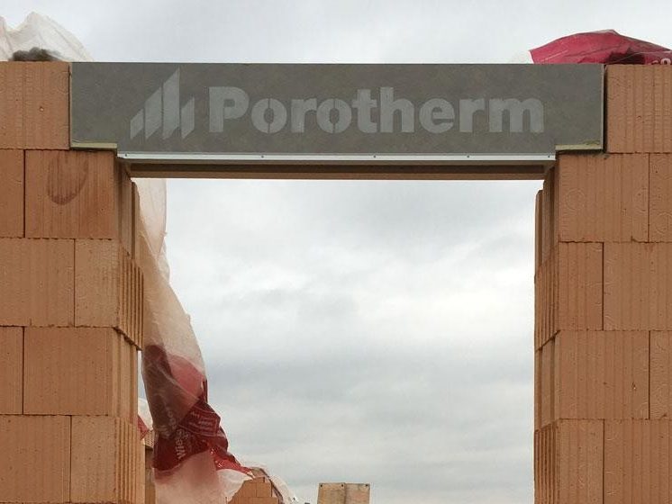 Porotherm Vario UNI - Univerzální překlad pro rolety a žaluzie